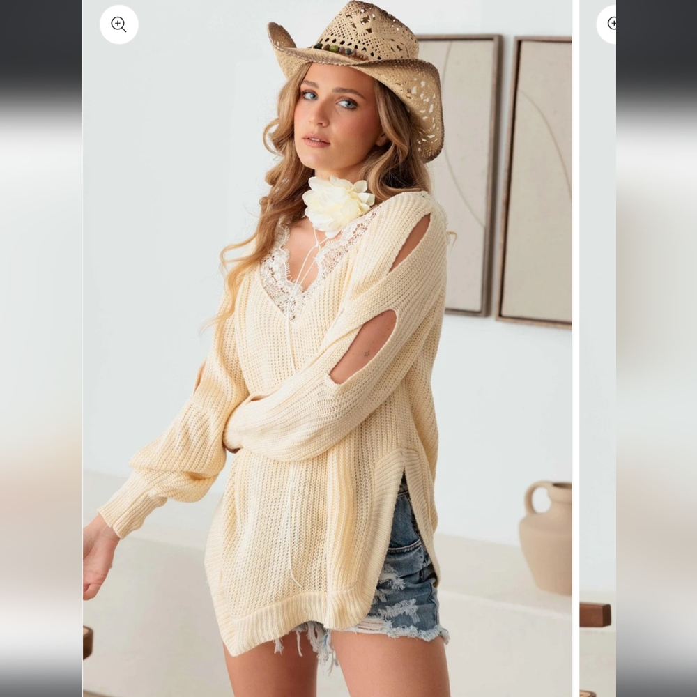 🎁 Lace side slit sweater